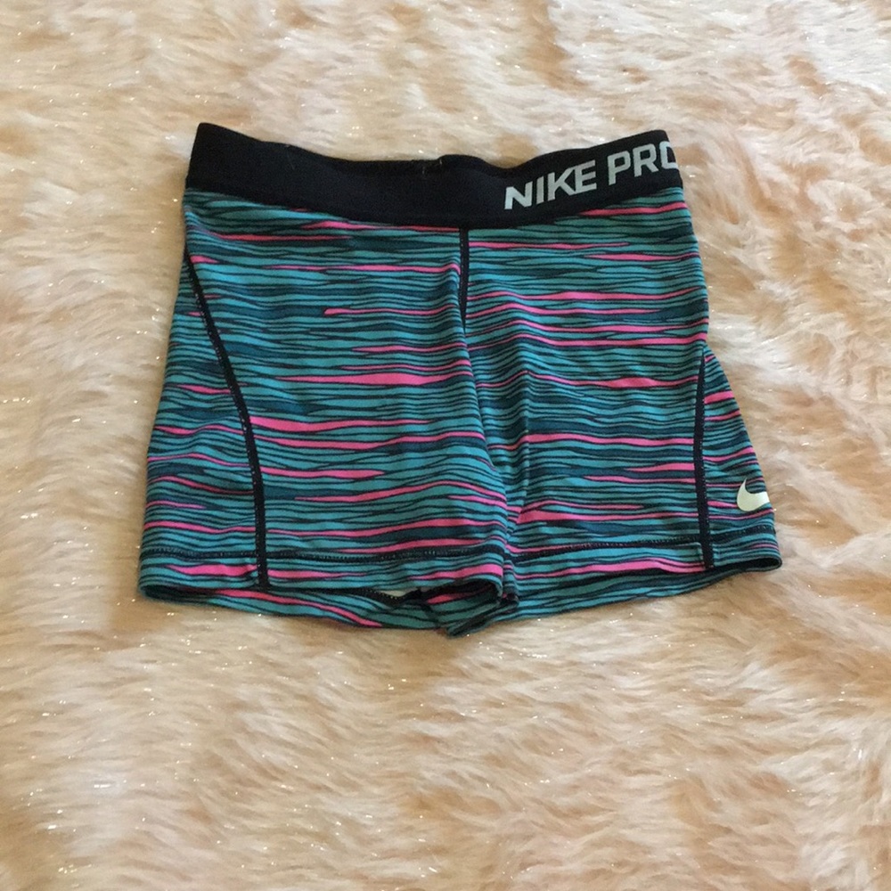 nike shorts